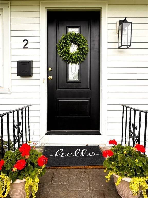 2 Claridge CT, New Hartford, NY 13413