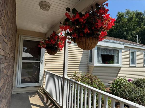 6459 Wager DR, Rome, NY 13440