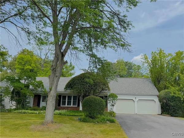 6 Hubbardton RD, New Hartford, NY 13413