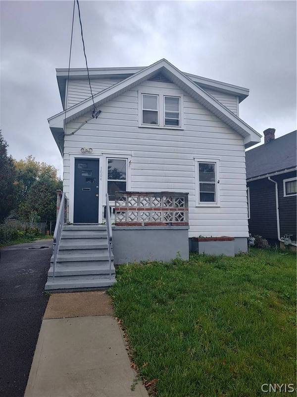 1004 Champlin AVE, Utica, NY 13502
