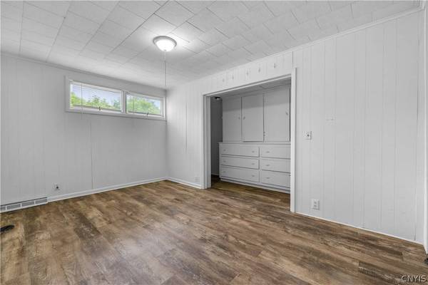 913 Kellogg AVE, Utica, NY 13502