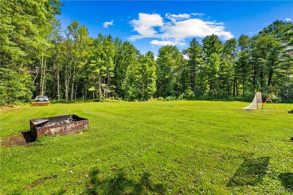 5643 Taberg RD, Rome, NY 13440