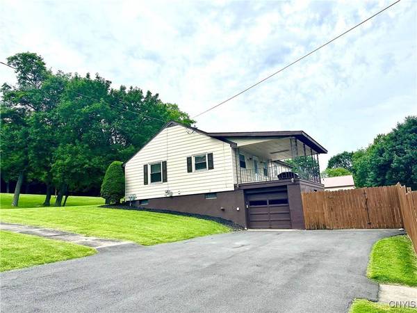 407 Pleasant ST, Utica, NY 13501