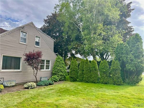 1000 Sherman DR, Utica, NY 13501