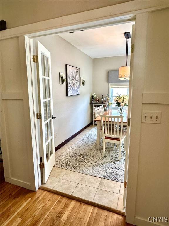 22 Burr AVE, New York Mills, NY 13417