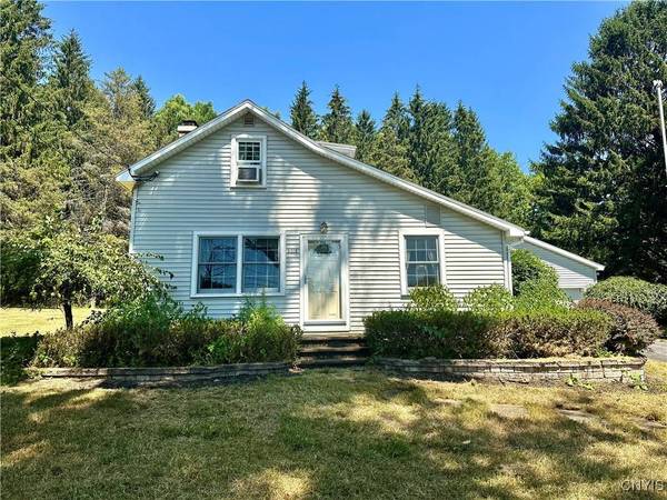 8815 Paris Hill RD, Sauquoit, NY 13456