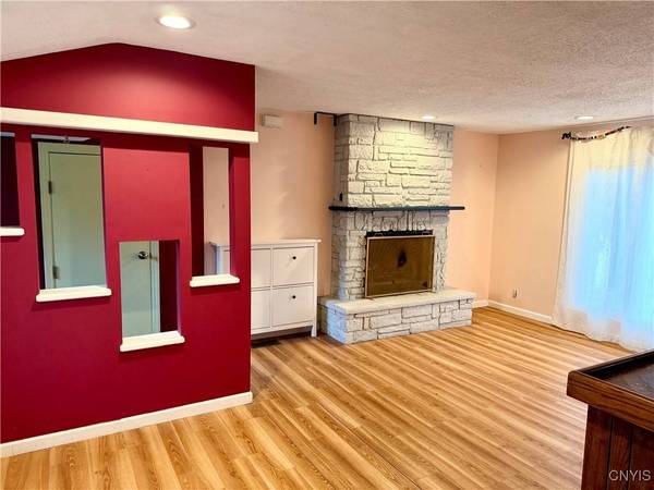 725 Fellows AVE, Syracuse, NY 13210