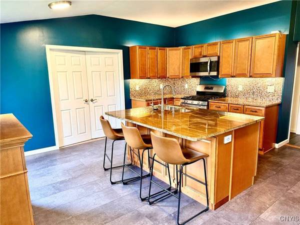 725 Fellows AVE, Syracuse, NY 13210