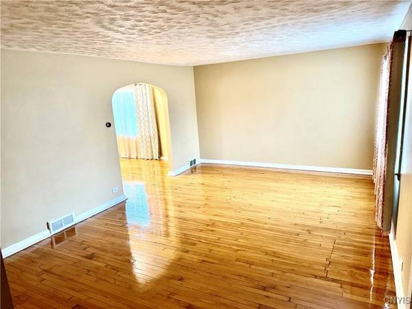 1505 Brookside AVE, Utica, NY 13501