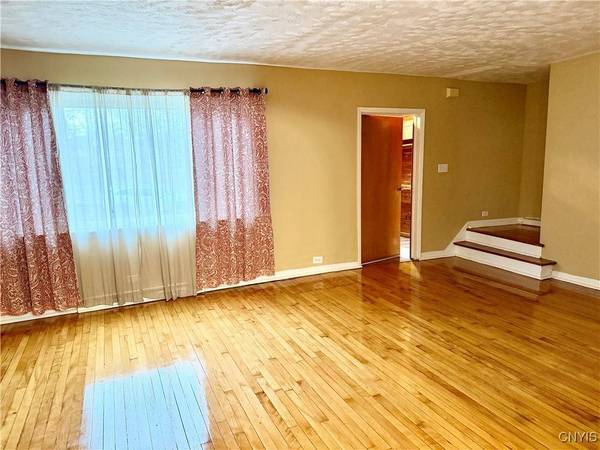 1505 Brookside AVE, Utica, NY 13501