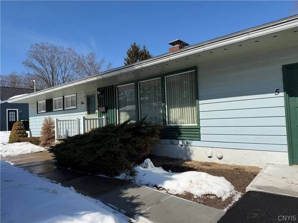 5 Huxford PL, Whitesboro, NY 13492