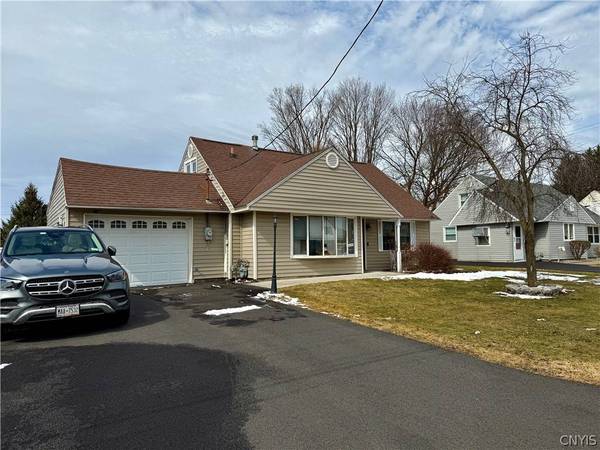 427 Van Roen RD, Utica, NY 13502