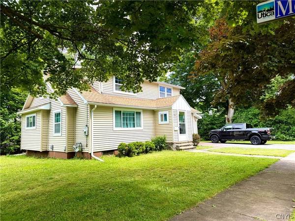 204 Melrose PL, Utica, NY 13502