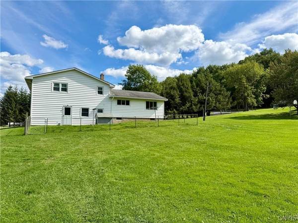 557 Brown RD, Frankfort, NY 13340