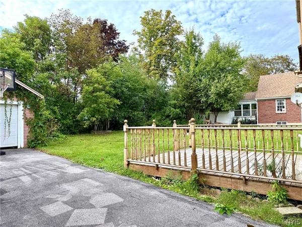 1648 Sarah ST, Utica, NY 13502