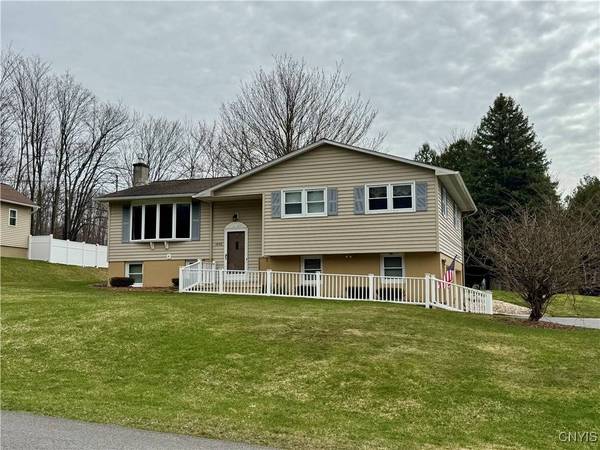 5836 Linda DR, Marcy, NY 13403