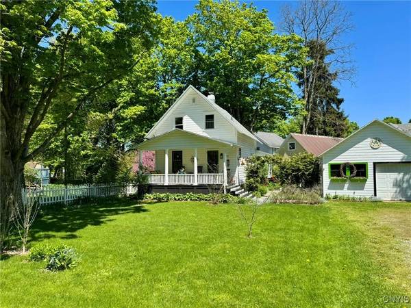 177 Sanford AVE, Clinton, NY 13323