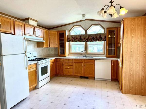 612 Barbara AVE, Clinton, NY 13323