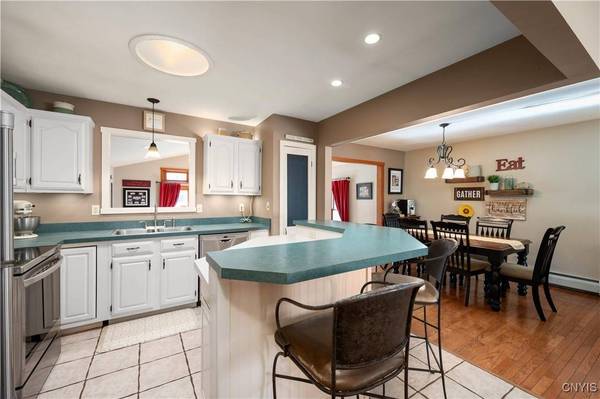 146 Sanford AVE, Clinton, NY 13323