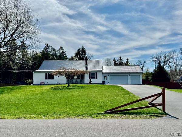 87 Clinton ST, New York Mills, NY 13417