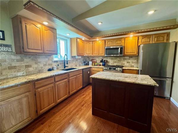 3579 Fountain ST, Clinton, NY 13323