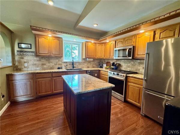3579 Fountain ST, Clinton, NY 13323