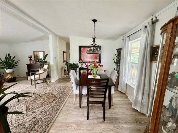 619 Barbara AVE, Clinton, NY 13323