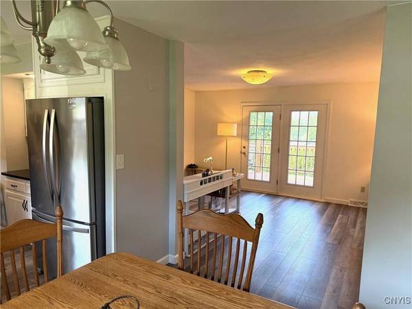 2 Beckwith CIR, Utica, NY 13413