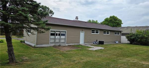 1818 Lansing ST, Utica, NY 13501