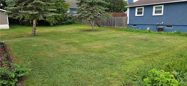 1818 Lansing ST, Utica, NY 13501