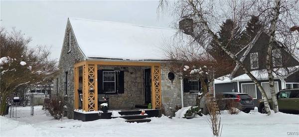 726 Sherman DR, Utica, NY 13501