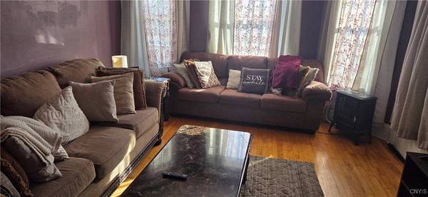 1624 Seymour AVE, Utica, NY 13501