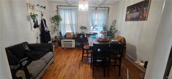 1303 Mary ST, Utica, NY 13501