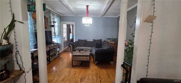 1303 Mary ST, Utica, NY 13501