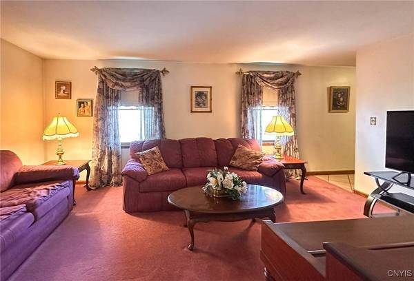 240 Seneca ST, Chittenango, NY 13037
