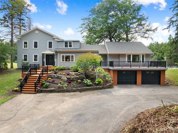824 E Higby RD, New Hartford, NY 13413