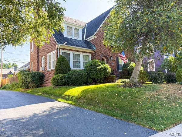 35 Proctor BLVD, Utica, NY 13501