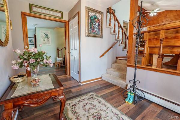 421 Buchanan RD, Utica, NY 13502