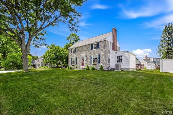 29 Lyndon RD, Whitesboro, NY 13492