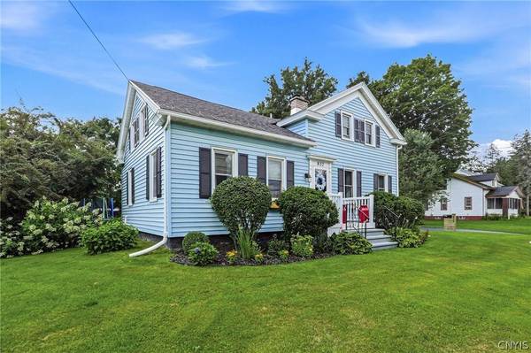 832 Herkimer RD, Utica, NY 13502