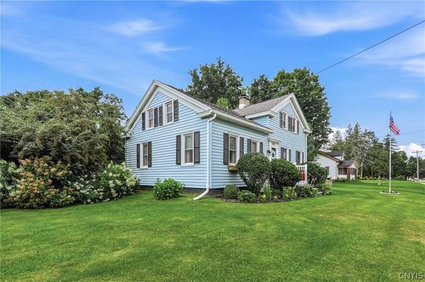 832 Herkimer RD, Utica, NY 13502