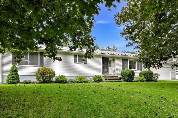 2091 Graffenburg RD, Sauquoit, NY 13456