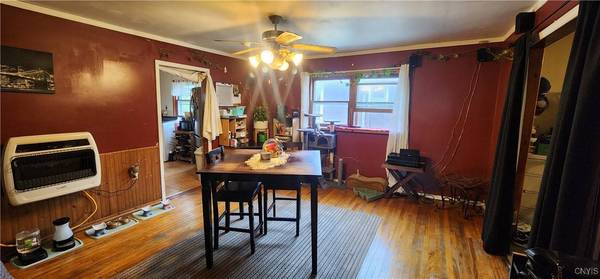 16 Bryant ST, Utica, NY 13502