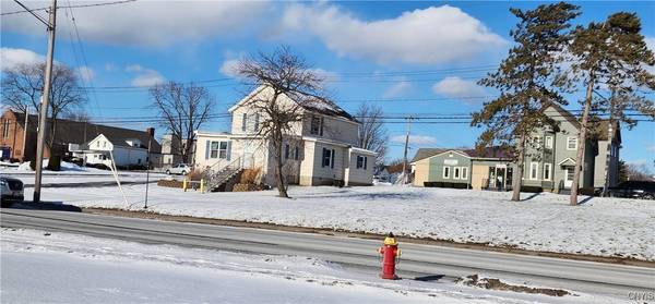 44 Herkimer RD, Utica, NY 13502
