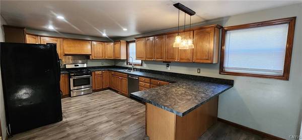 319 Main ST, Whitesboro, NY 13492
