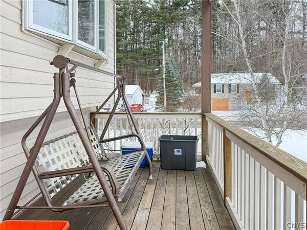 1500 Redwood AVE, Utica, NY 13502