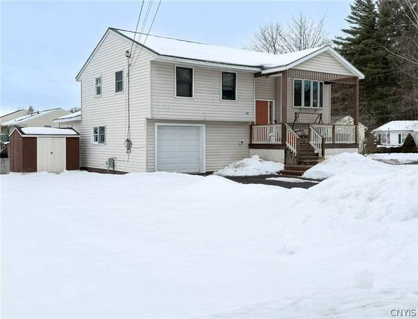 1500 Redwood AVE, Utica, NY 13502
