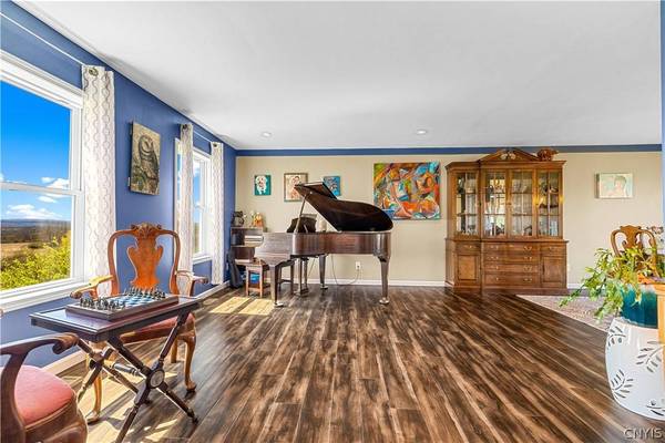 114 Overlook LN, Little Falls, NY 13365