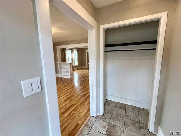 101 Lowell AVE #101