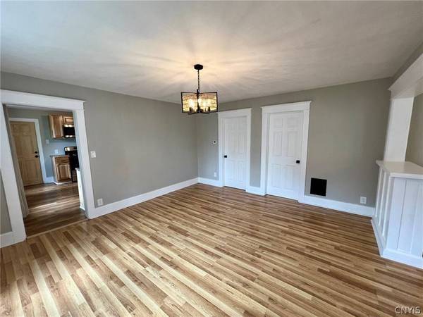 101 Lowell AVE #101, Utica, NY 13502
